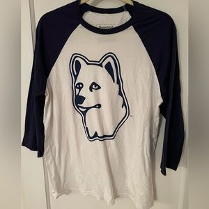 Men’s size L Homefield UConn tshirt